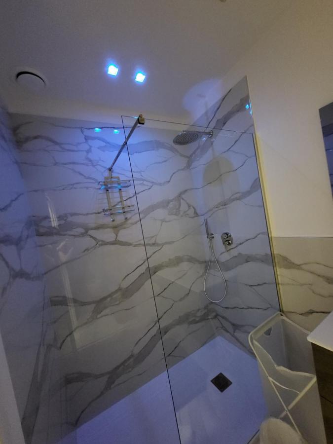 Casa Vacanze Manthy Posizione Centrale باري المظهر الخارجي الصورة