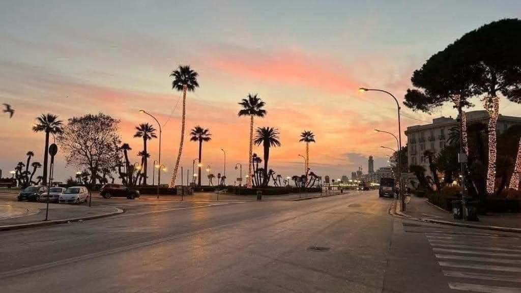 Casa Vacanze Manthy Posizione Centrale باري المظهر الخارجي الصورة